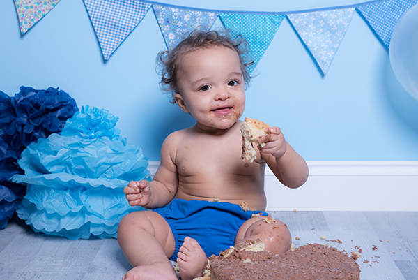 Cake smash photoshoot