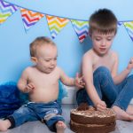 Siblings cake smash